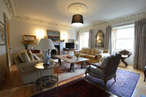 Гостиница Royal Mile Elegance - Space & Luxury  Эдинбург